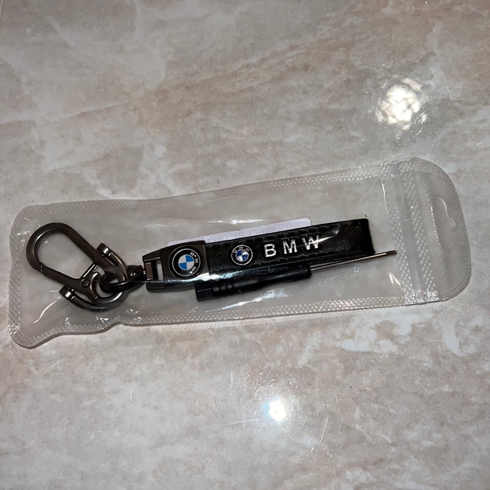 Nwt BMW lanyard and screw keychain